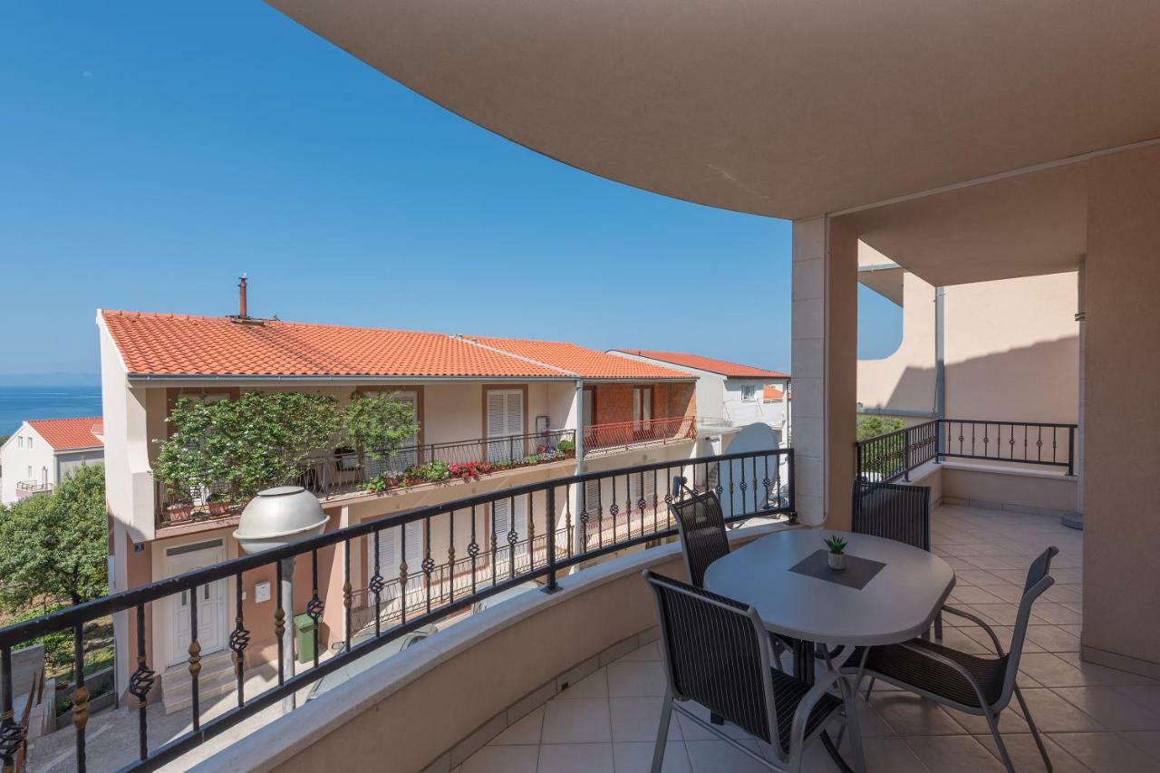 Apartments Naja Makarska Buitenkant foto